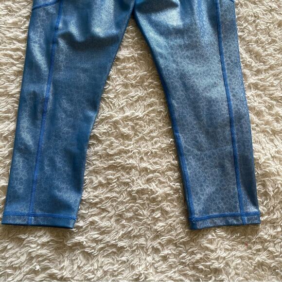 Zyia Blue Mermaid Light N Tight Pocket Capri Size 6-8 - Picture 9 of 11